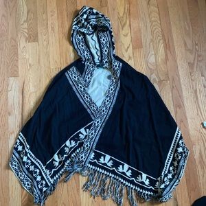 Button shawl with Hood
